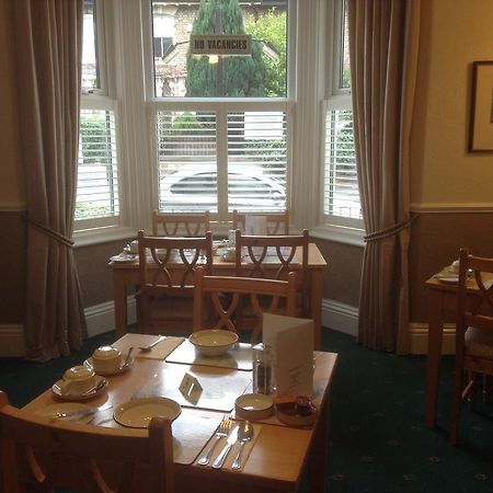 Chelmsford Place Guest House يورك المظهر الخارجي الصورة