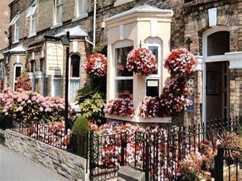 Chelmsford Place Guest House يورك المظهر الخارجي الصورة